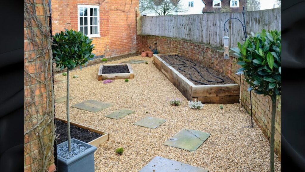 日当たり悪い庭の砂利導入メリット